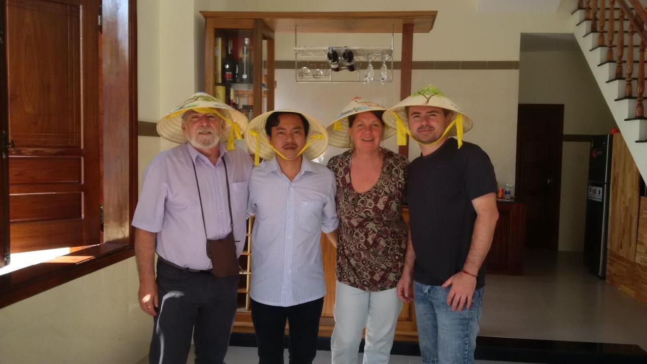 Ngoc Lan Homestay Tam Kỳ Esterno foto